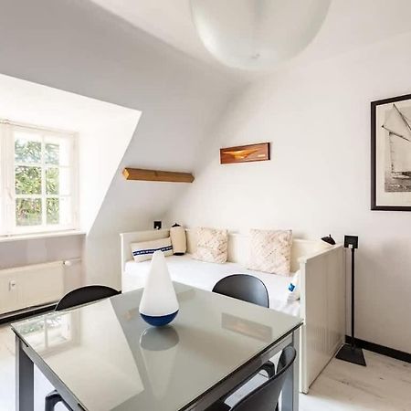 Le Capucin - Petit Duplex Avec Place De Parking Dinard Exterior foto